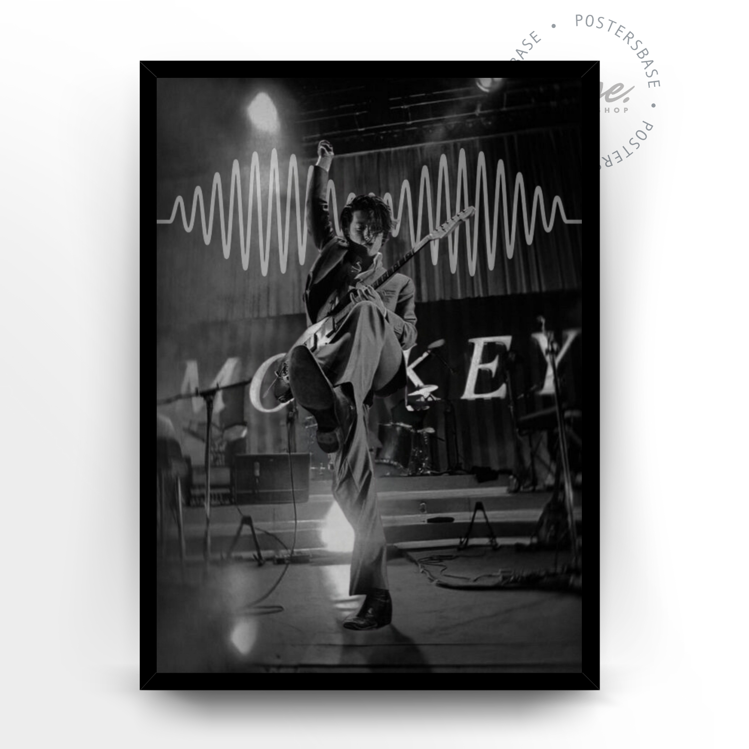 wp-image53528319099224.png Arctic Monkeys Concert – Image 1